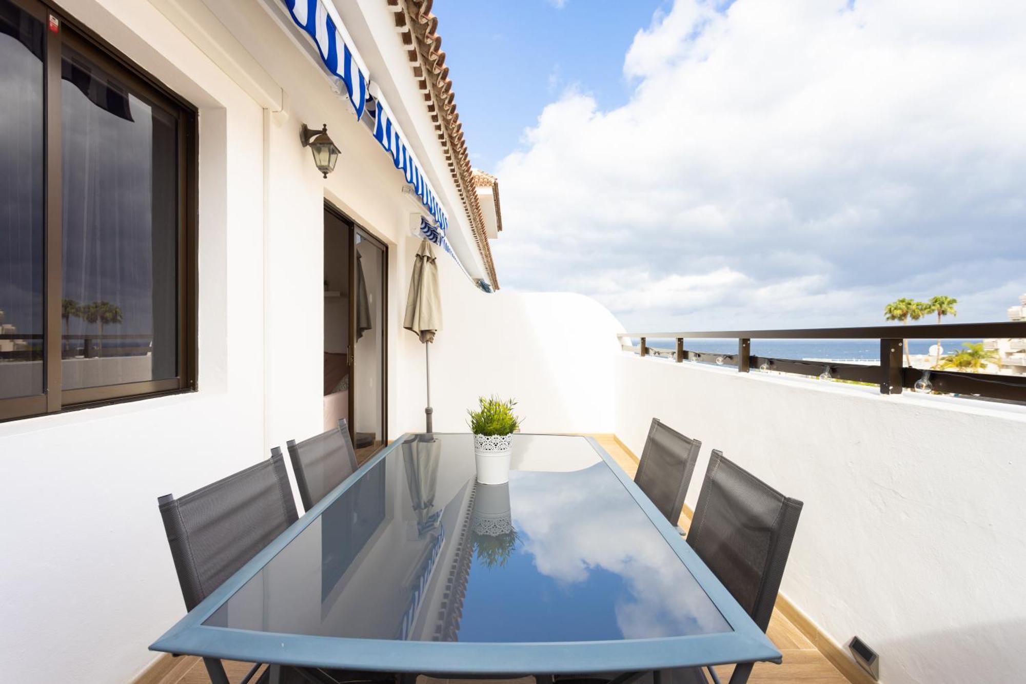 Seguro El Sol En Playa De La Arena Apartman Puerto de Santiago  Kültér fotó